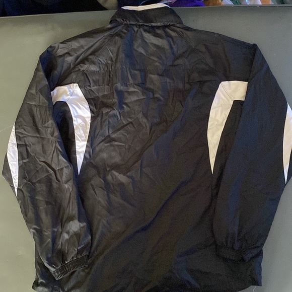 Ladies spring/fall jacket - Picture 3 of 3